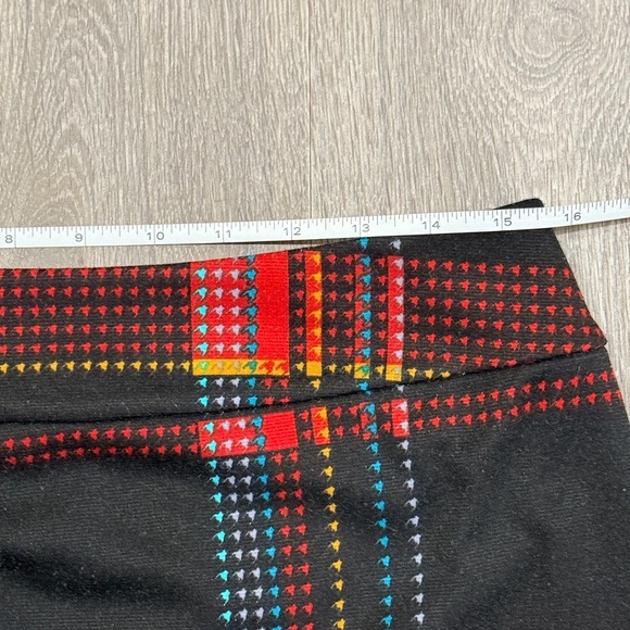 Evan Picone Women's Black and Red Plaid Pencil Skirt Size 6P - Picture 5 of 8